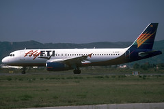 FlyFTI A320-231 D-ACAF BCN 30/09/2000