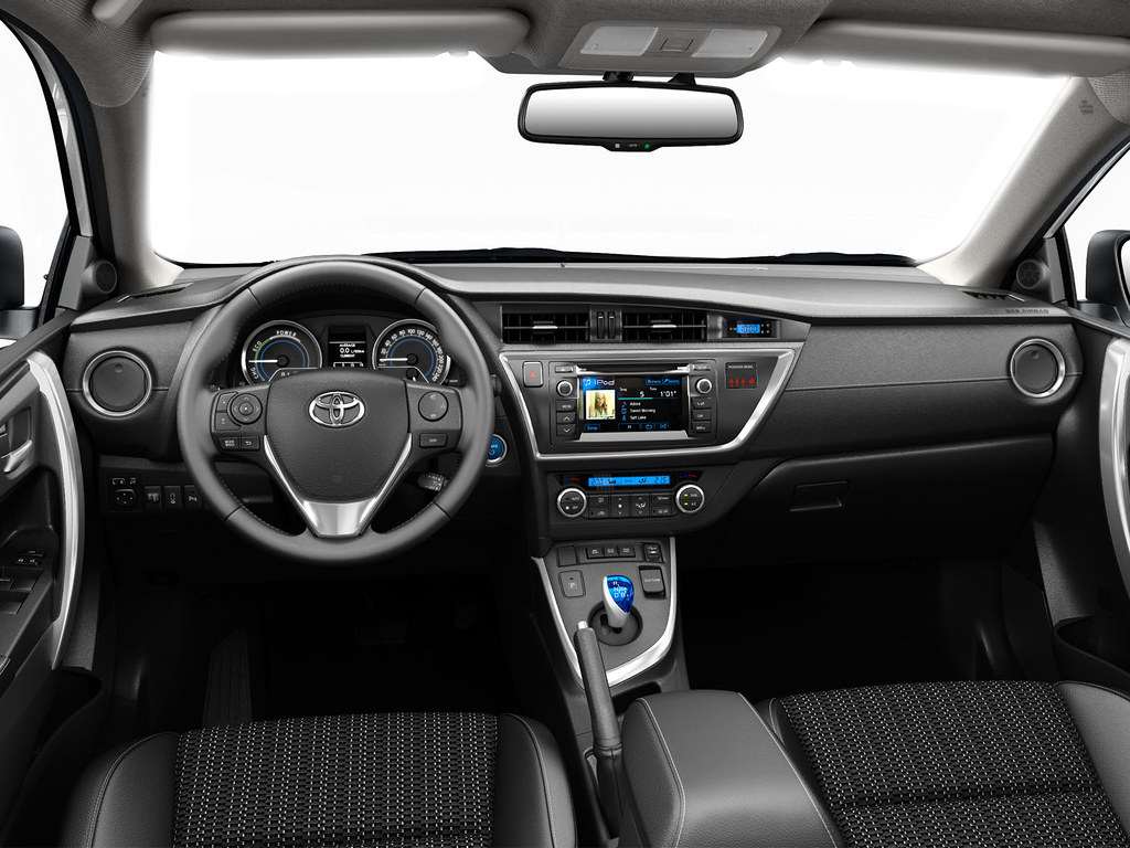 Toyota Auris Hybrid 2013 Interior - a photo on Flickriver