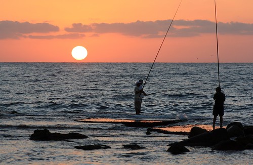 sunset sea lebanon sun fishermen tyre liban mediteraneansea southlebanon