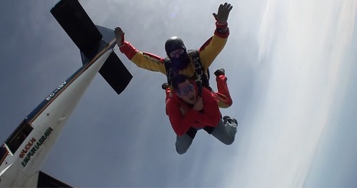 Saltando en Tándem con Skydive Empuriabrava