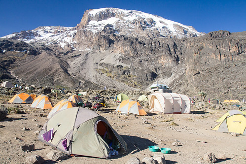 camping kilimanjaro tanzania tz barranco exodus kibo machame lemosho