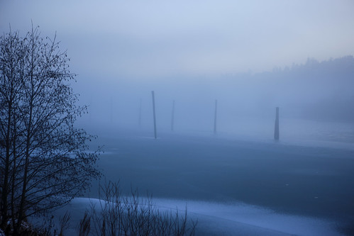 winter ice water norway fog river landscape frozen creativecommons yabbadabbadoo lillestrom