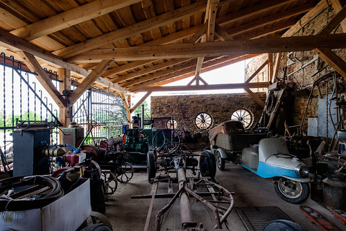 restrator restoration workshop dílna restaurátorská muzeum janecký chotoviny classic car museum depository