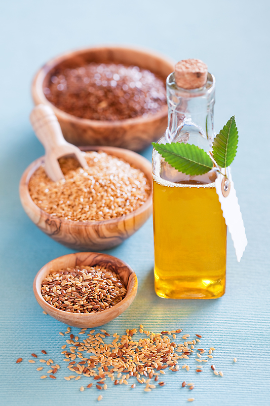 Flax seeds and linseed oil