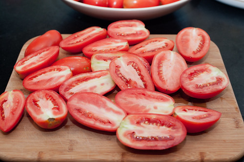 how to prep your tomatoes for a sauce