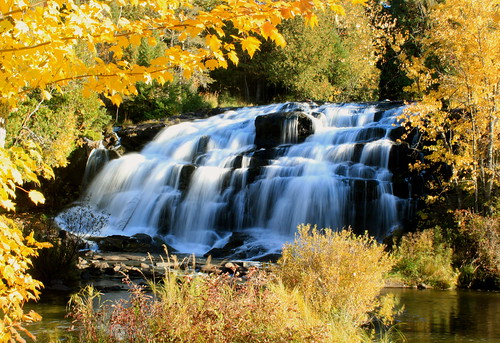 autumn fall canon waterfall michigan upperpeninsula t3i bondfalls pauldingmi