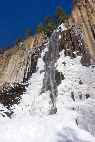 ice waterfall montana bozeman falls palisade hyalite