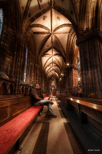 light red selfportrait man church architecture scotland worship cathedral glasgow faith wideangle hdr tonemapped ©anirpandit