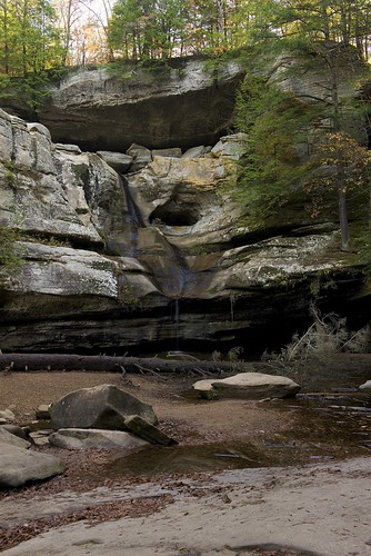 statepark family ohio leaves landscape rocks fallcolor waterfalls logan hockinghills nikond600
