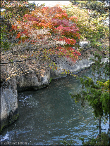 water japan fallcolors 日本 紅葉 matsushima 水 松島 oshima 雄島 宮城県 miyagiprefecture coolpixp5100