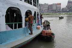 Buri Ganga Dhaka in the Morning - 13