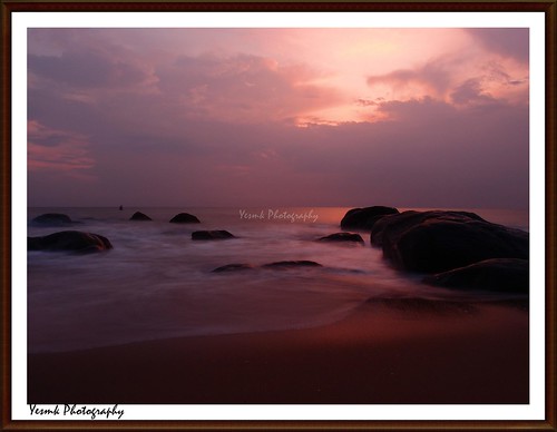sea beach water rock sunrise cloudssunrise muthukumar covelong yesmkphotography