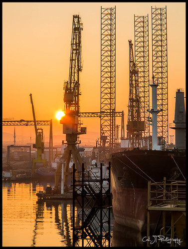 sunset sea mer yard ship istanbul naval chantier levédesoleil