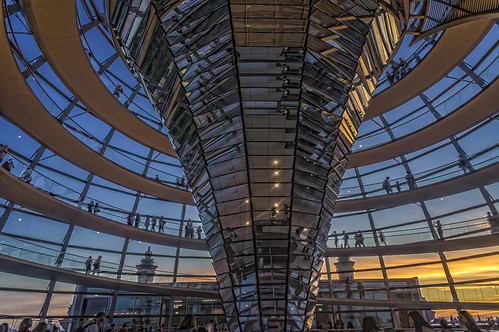 sunset berlin glass architecture germany spiral geometry mirrors reichstag dome sirnormanfoster bestcapturesaoi