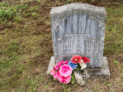 gravestone molliepwelch notlabaptistchurchcemetery notlacemeterync cemetery murphync cherokeecountync