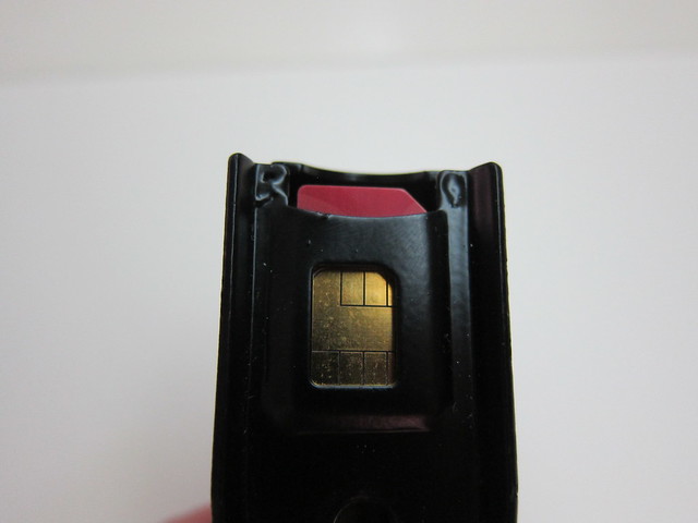 SIM Card In NanoSIM Cutter