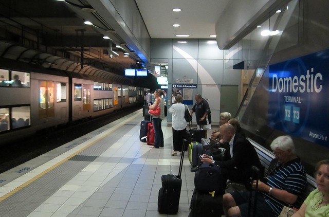 Sydney: Domestic airport station