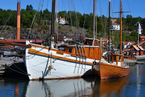 52weeksof2016 hyperfocal harbour outdoor boats valdemarsvik sweden nikond3100 centre