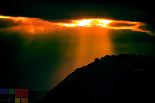 sunset sunlight face clouds golden image hour blackhead otago