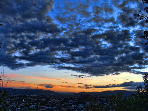 city blue light sunset orange sun mountains clouds sunrise dusk shades brisbane hue brisso