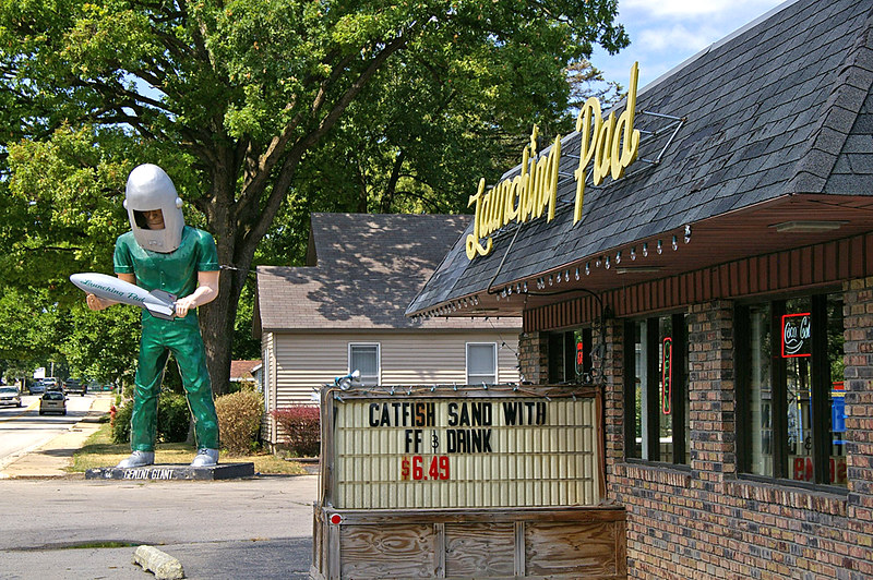 The Launching Pad Restaurant and the Gemini Giant