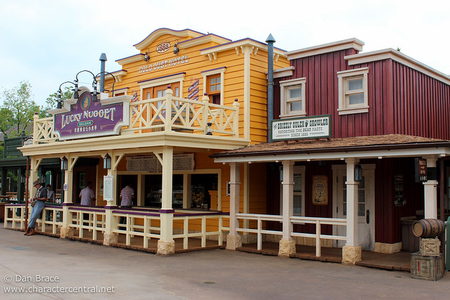 Lucky Nugget Saloon