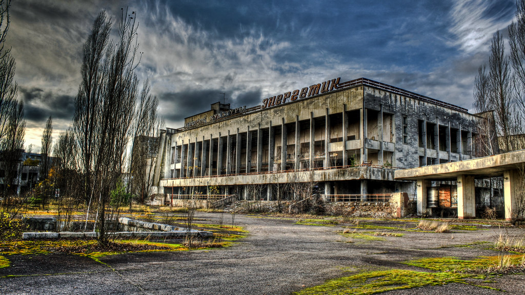 0313 - Ukraine, Pripyat, Culture Centre Energetika HDR