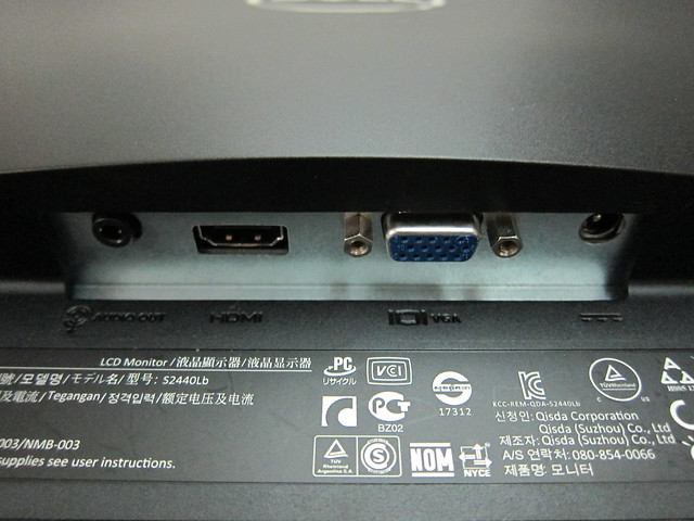 Dell S2440L - HDMI & VGA Ports