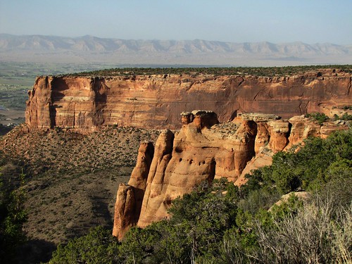 rock rural colorado canyon highdesert mesa coloradonationalmonument coloradoplateau