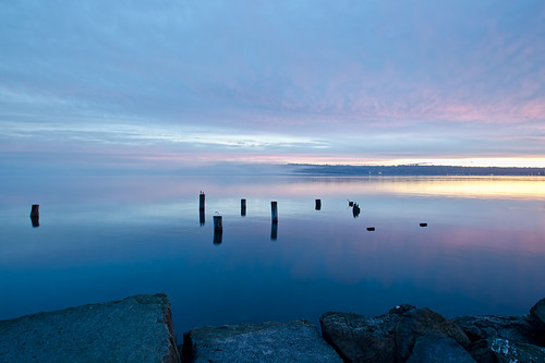 old morning pink sky mist water nikon rocks pacificnorthwest pugetsound tacoma pilings longevity pnw commencementbay mistbeyondthepilingstacoma