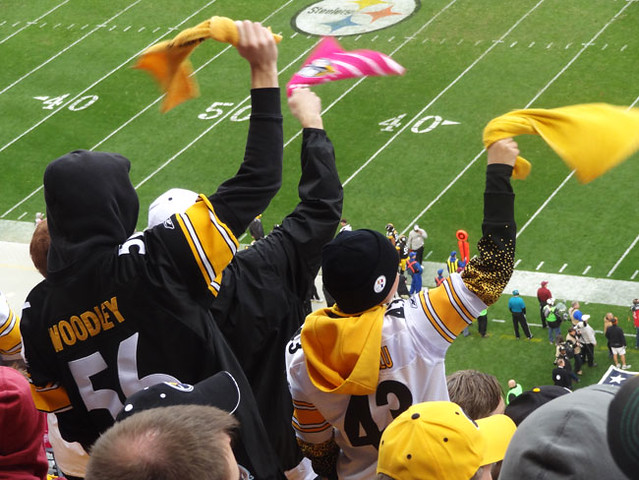 Parking Info, Hotels, More: Guide to Attending a Steelers Game at Heinz  Field (Acrisure Stadium)