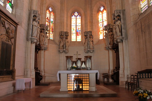 2012.08.03.043 - SAINTES - Basilique Saint-Eutrope de Saintes