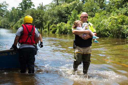 batonrouge disaster firefighters firstresponders flod flood flooding hero heroes louisiana mohrman photography police rain rescue river scott sheriff springfield weather rescuing