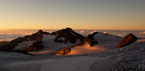 stubai stubital alps austria austrianalps tyrol botzel glacier snow ice sunrise übeltalferner