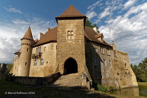 france architecture auvergne allier château castle