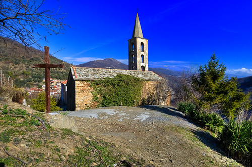 italy church landscape italia liguria inverno hdr paesaggio 2012 imperia dld chiese calderara pievediteco nikond5000 hdrdld