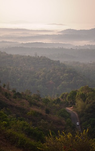india mountain fog sunrise landscape valley karnataka coorg madikeri kodagu rajdarshan