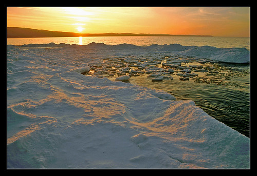 winter sunset ice geotagged michigan lakemichigan glenarbor beautifulcapture
