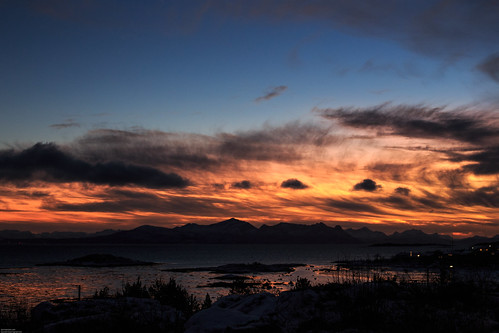 sunset water norway landscape lights skies view arctic vann hav landskap nordland vestfjorden lødingen julen2012