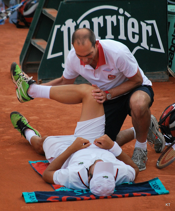 Simone Bolelli receiving treatment from the trainer