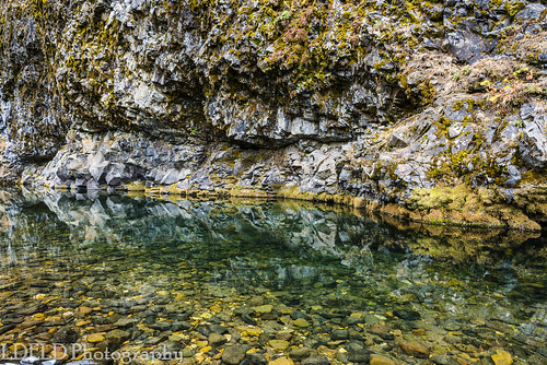 naches washington unitedstates us littlenachesriver fall river reflection littlenachesroad cliff basalt pool