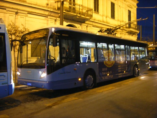 italy transport publictransport lecce trolleybus vanhool johnzebedee