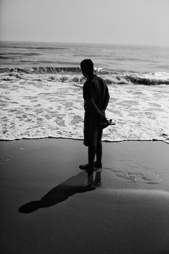 light shadow beach thoughts single contemplation singleman pondicherrybeach