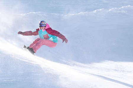 Snowboardistka Samková je po zranění zpět, na úvod si vyjela čtrnácté místo