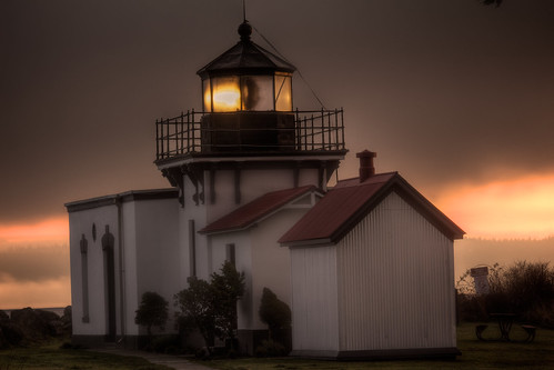 ocean morning light sea lighthouse dawn nw kingston sound pnw hdr puget nk kitsap hansville pointnopoint
