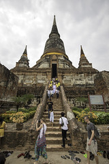 崖差蒙空寺 (Wat Yai Chai Mongkhol)