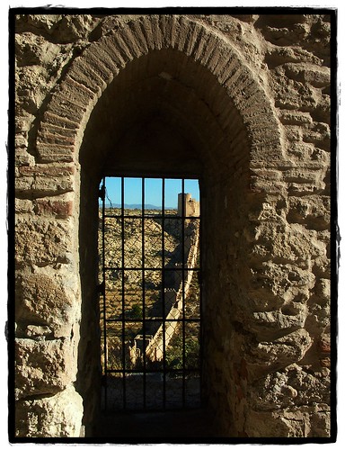 españa sun castle sol stone wall landscape spain minolta paisaje andalucia a1 dimage almeria muralla castillo alcazaba konicaminolta peidra mygearandme