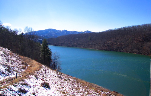 2013 clear forest lake mountains nature outdoor river sky skyline snow travel trees winter water jamesriver aerial tree virginia day