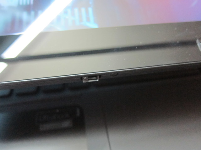 Dell XPS 12 - Screen Latches
