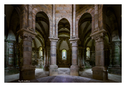 carboeiro mosteiro monasterio galicia miñaterragalega